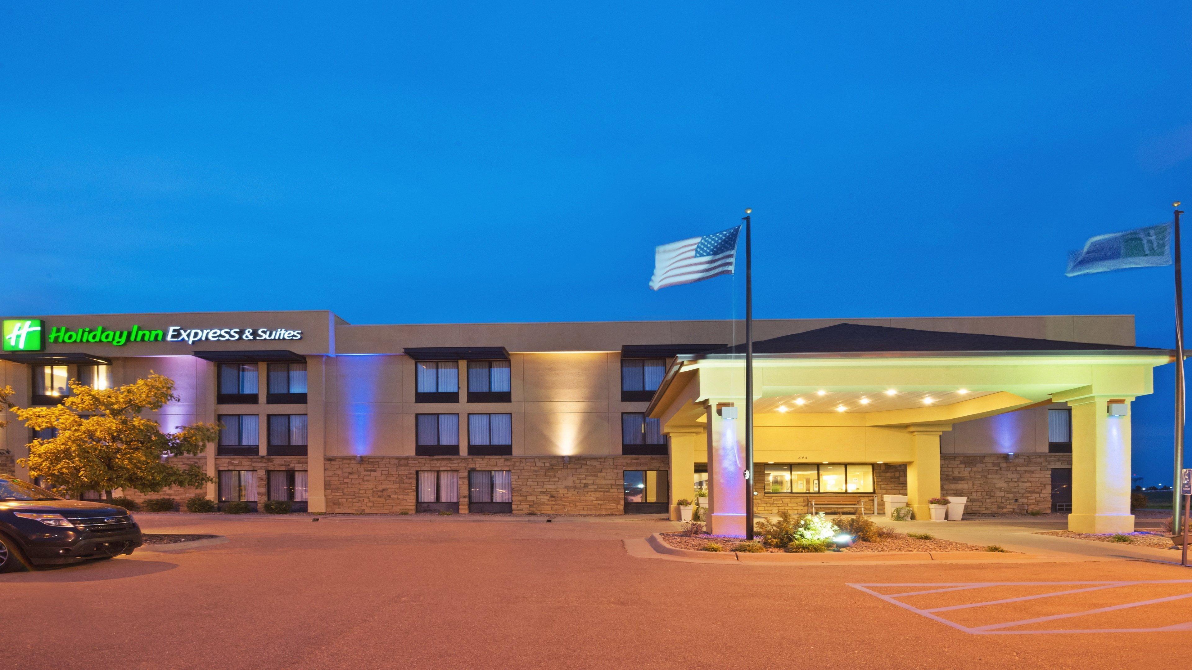 Holiday Inn Express Hotel & Suites Colby, An Ihg Hotel Zewnętrze zdjęcie